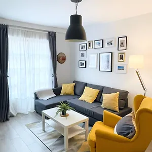 https://apartamento-huerto-de-monjas-6.1costadelsol.com