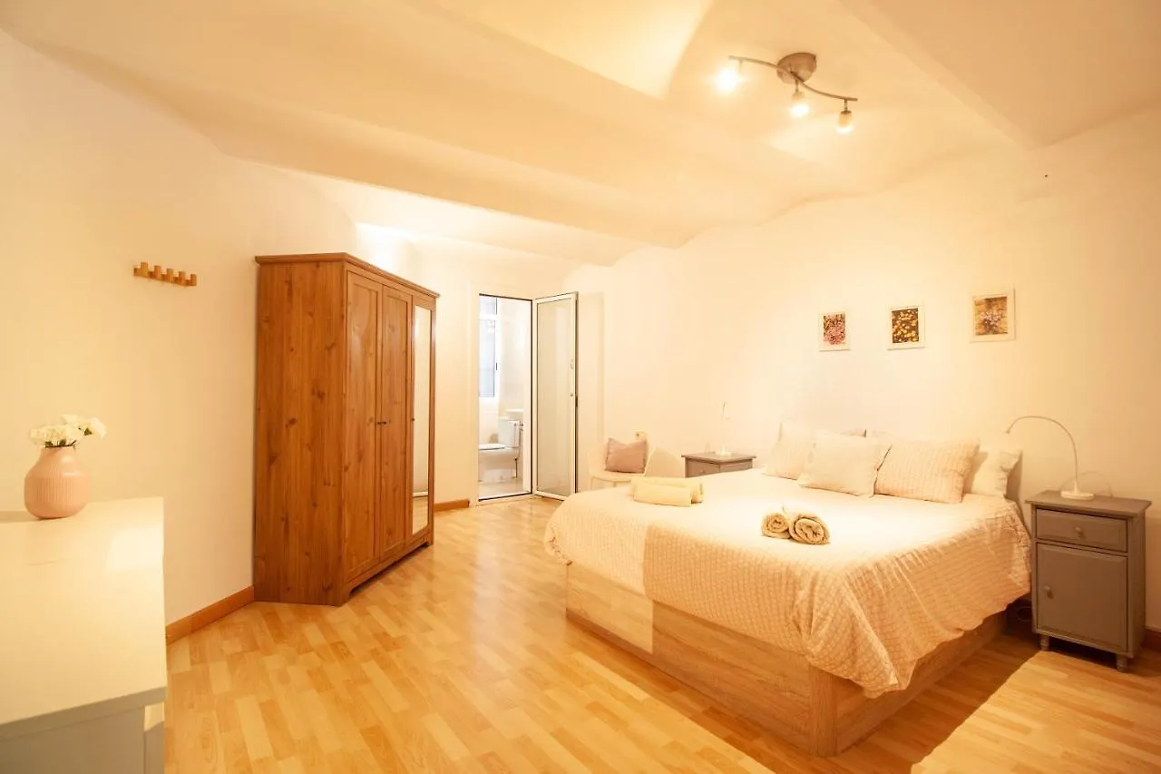 Apartamento zona Sagrada Familia Barcelona 0*,