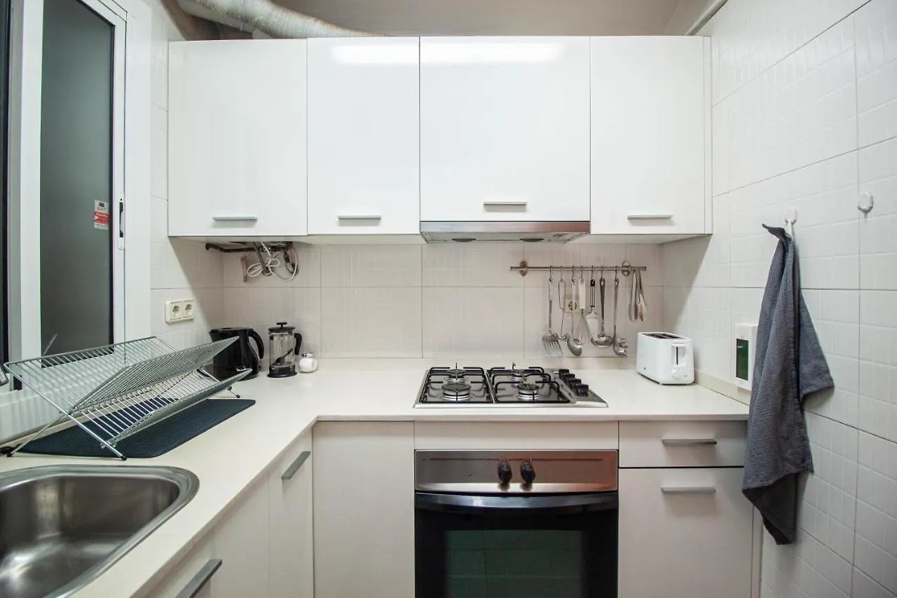 Apartamento zona Sagrada Familia Barcelona 0*,  España